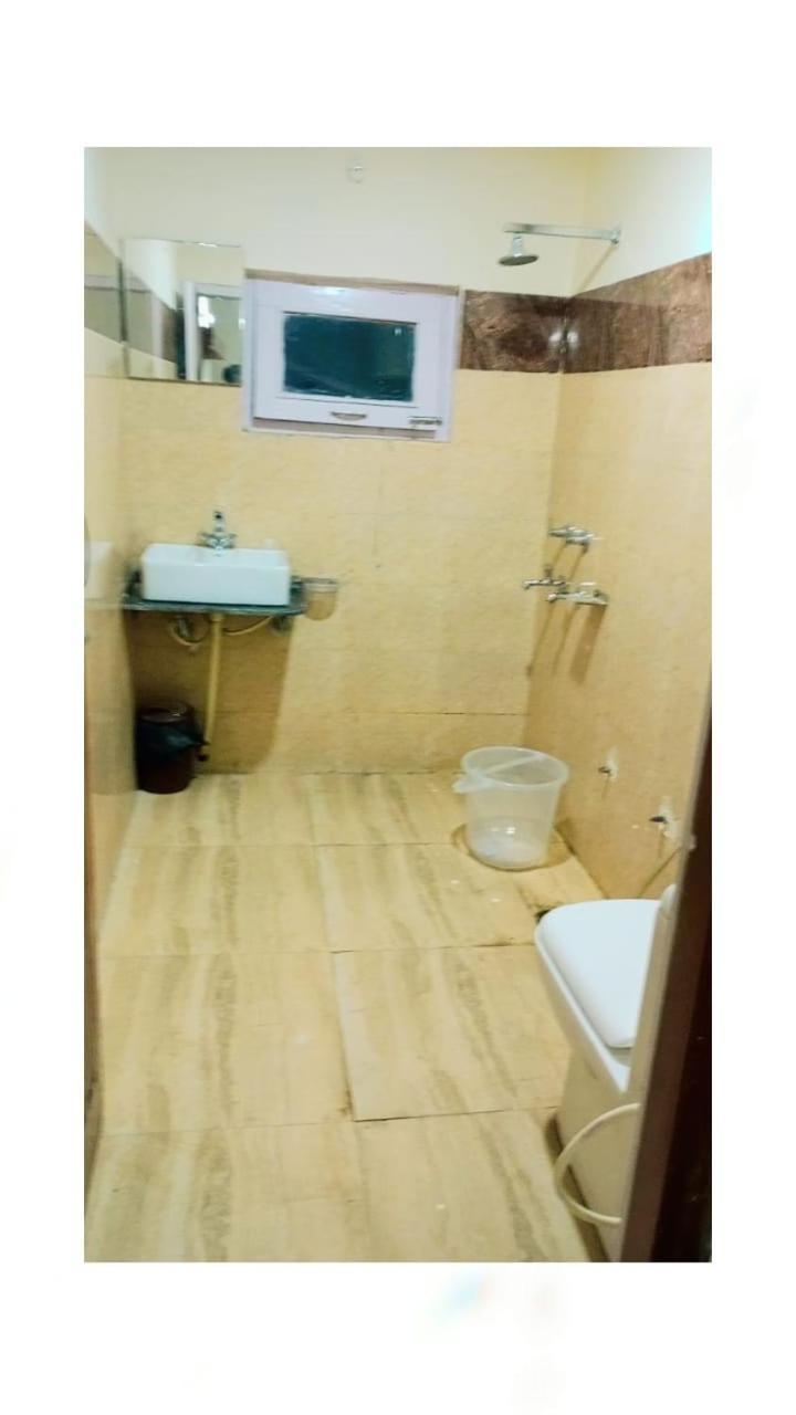 Hotel Jannat Manāli Buitenkant foto